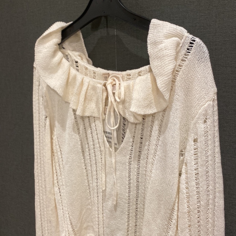 H&M Ruffle Tie Neck Sweater - Picture 4 of 10